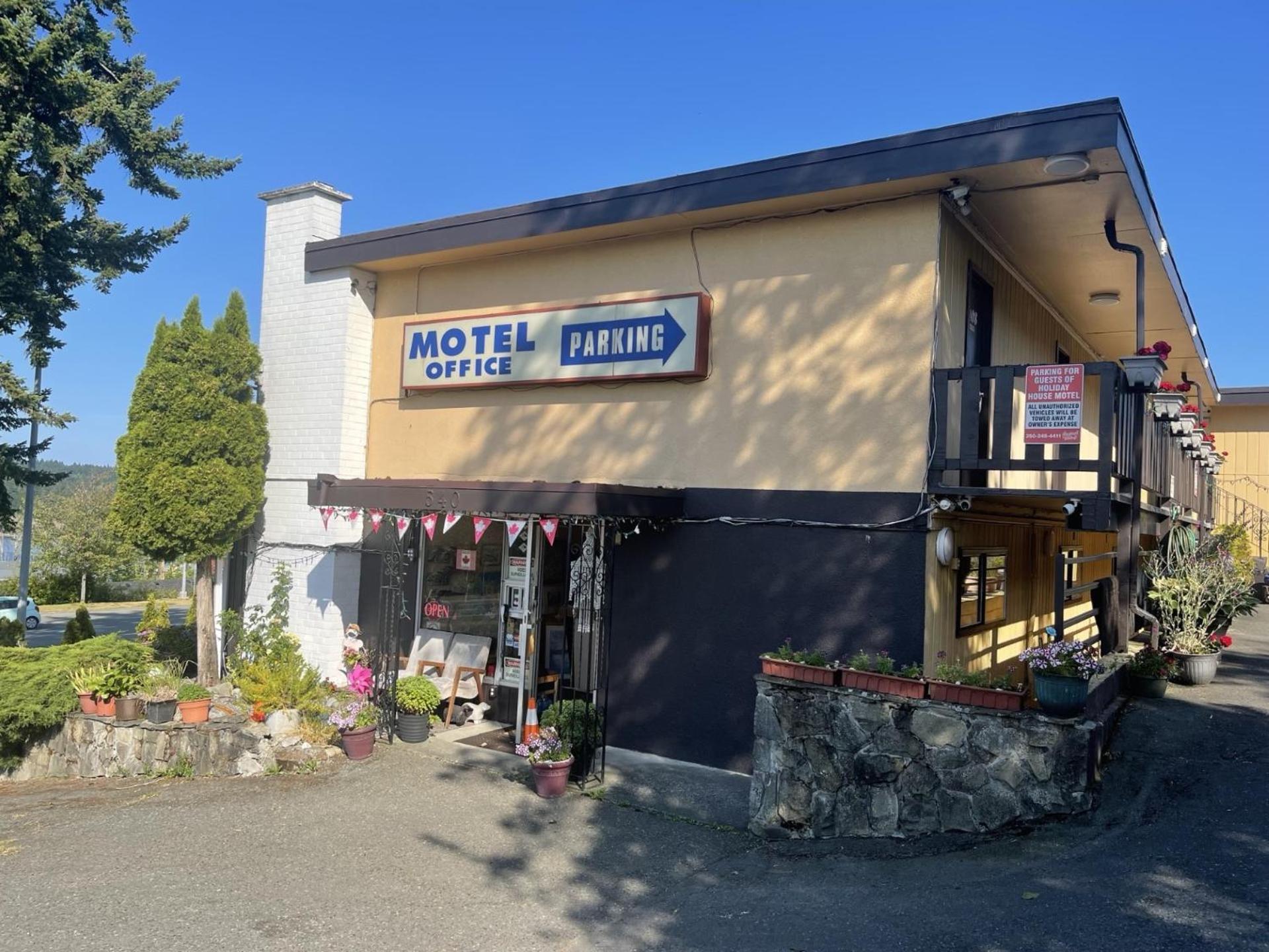 Holiday House Motel Ladysmith Dış mekan fotoğraf